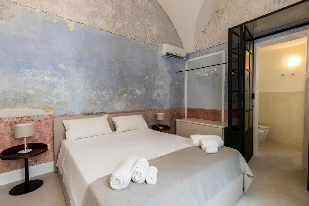 Palazzo Balsamo Bed & Breakfast Галиполи Екстериор снимка